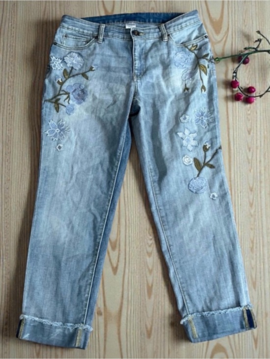 Time and Tru Denim - Time and Tru Light Blue Embroidered Boyfriend Jeans